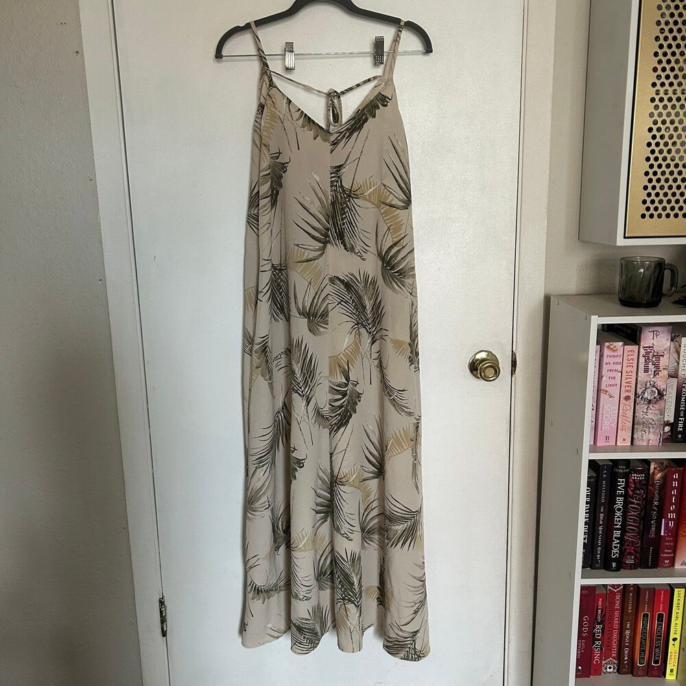 Final Touch Maxi Dress